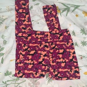 Lularoe Pink Floral Leggings